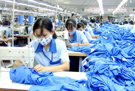 xuongr may quần áo bảo hộ lao động tại An Giang