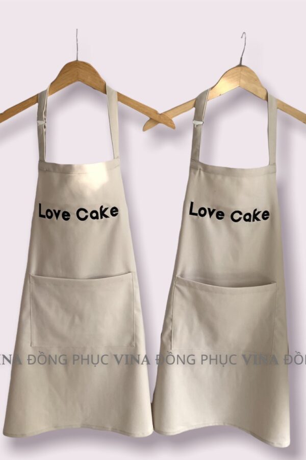 tạp dề làm bánh love cake