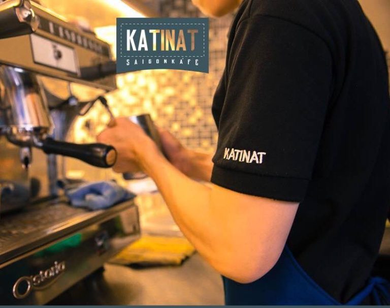 Đồng phục Katinat Sài Gòn Cafe Gam Màu Sang Trọng