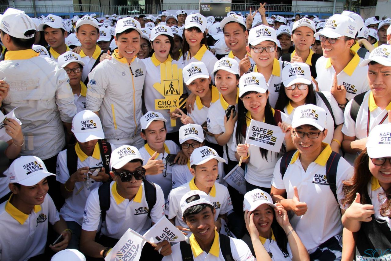 Mẫu Áo Đồng Phục Công Ty Tổ Chức Sự Kiện Đẹp Chuyên Nghiệp | Vina® Uniform