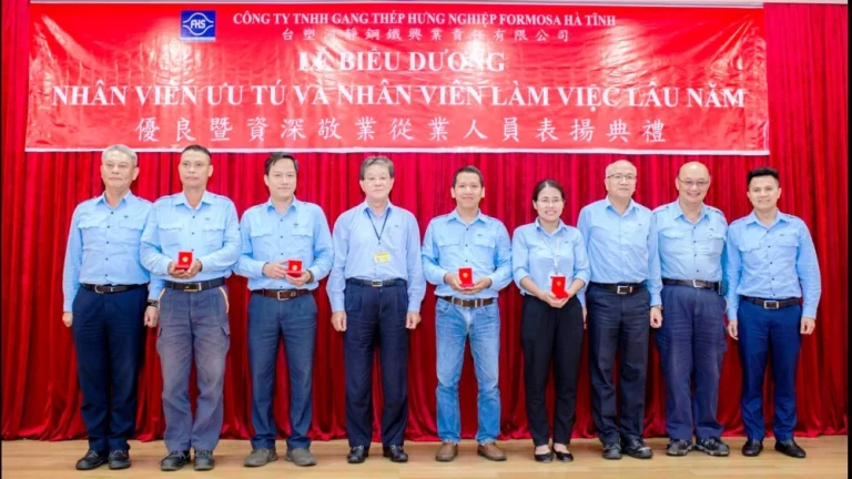 Mẫu Áo Đồng Phục Công Ty Thép Đẹp Chuyên Nghiệp