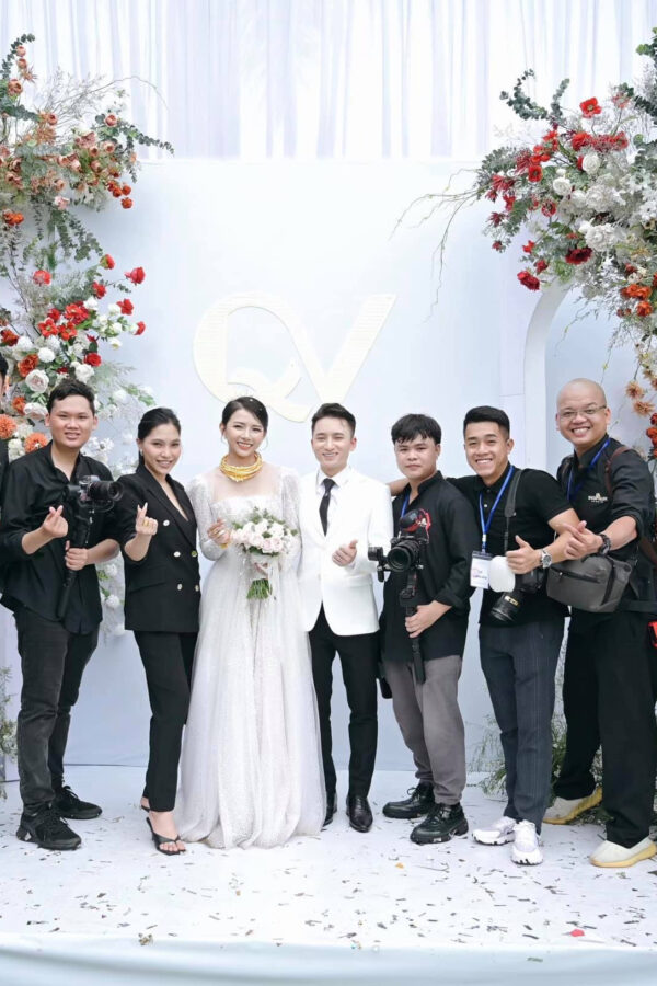 áo sơ mi đồng phục studio