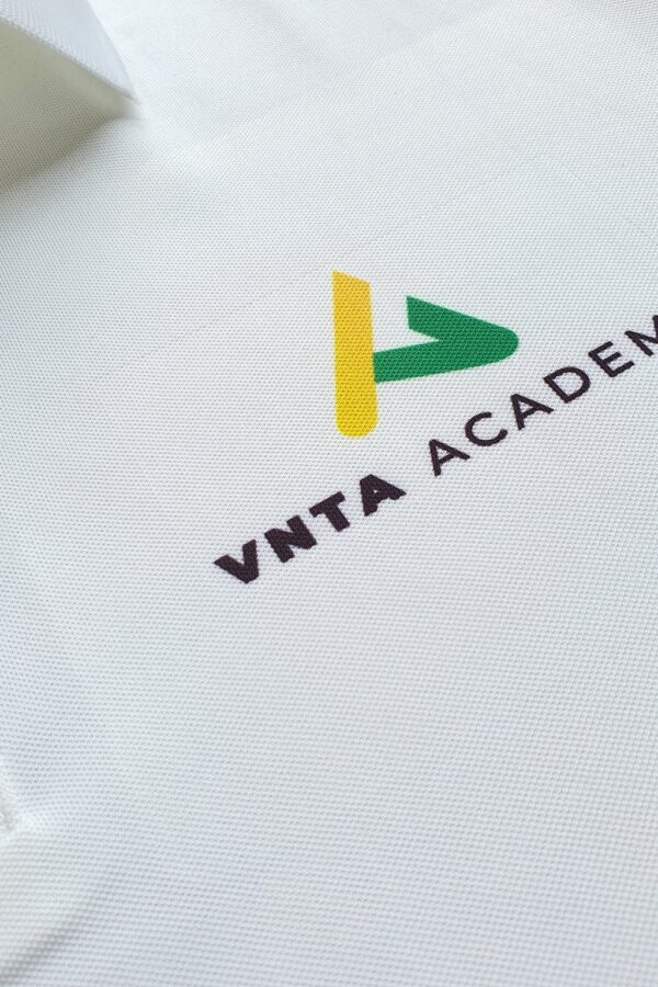 In logo lên áo đồng phục VNTA