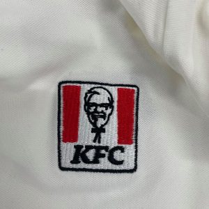 Thêu logo đồng phục KFC