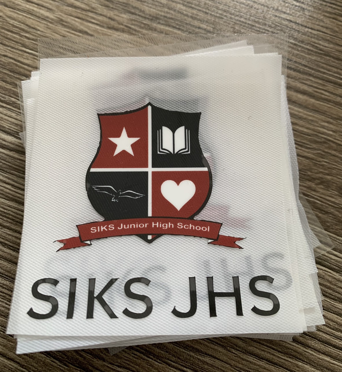 in logo ủi trường học SIKS JHS