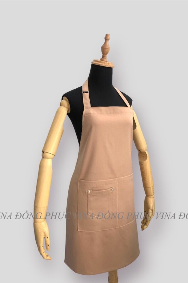 Đồng phục tạp dề yếm may sẵn màu Be mặt nghiên