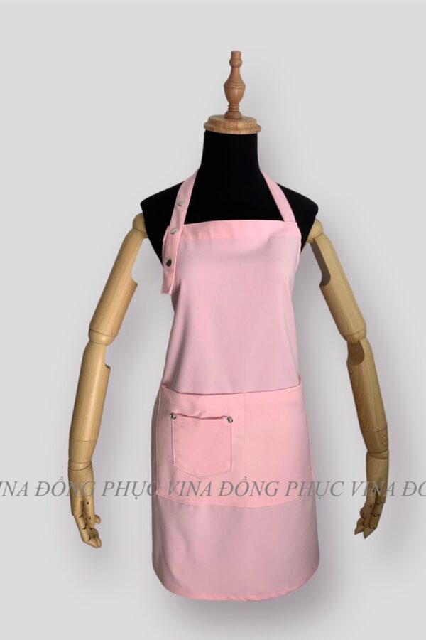Đồng phục tạp dề yếm may sẵn màu Hồng mặt trước