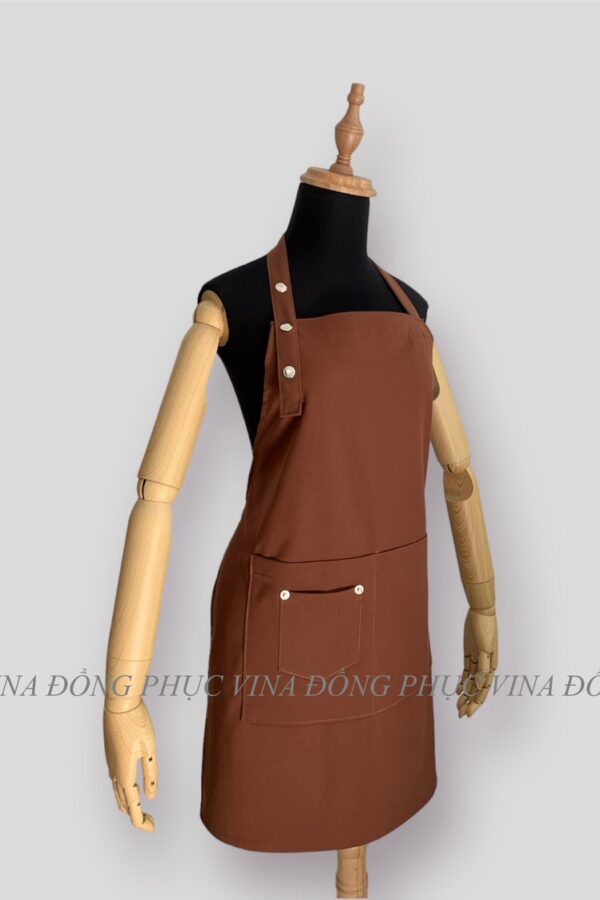 Đồng phục tạp dề yếm may sẵn màu Gạch 8 Đồng phục tạp dề yếm may sẵn màu Gạch mặt nghiên