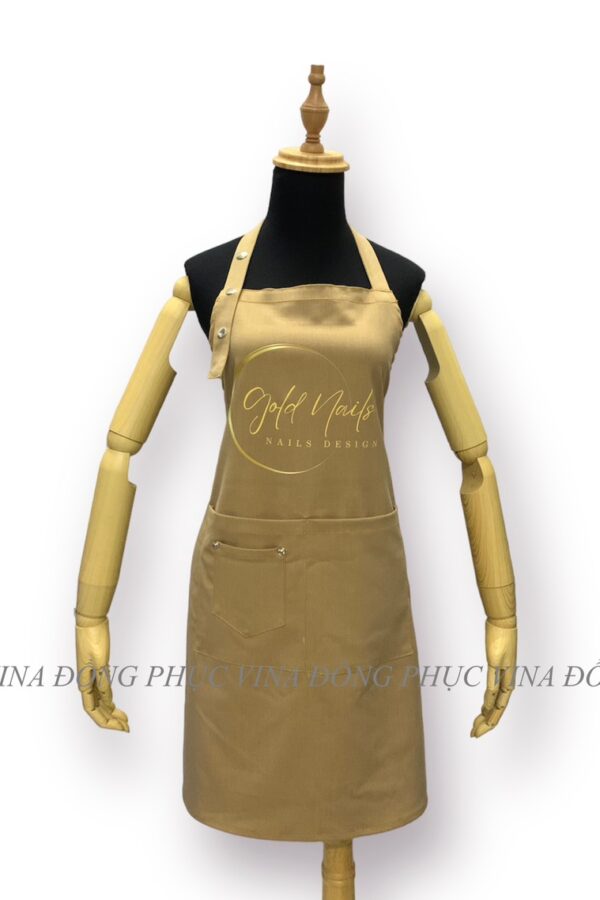 Đồng phục tạp dề màu be Gold Nails