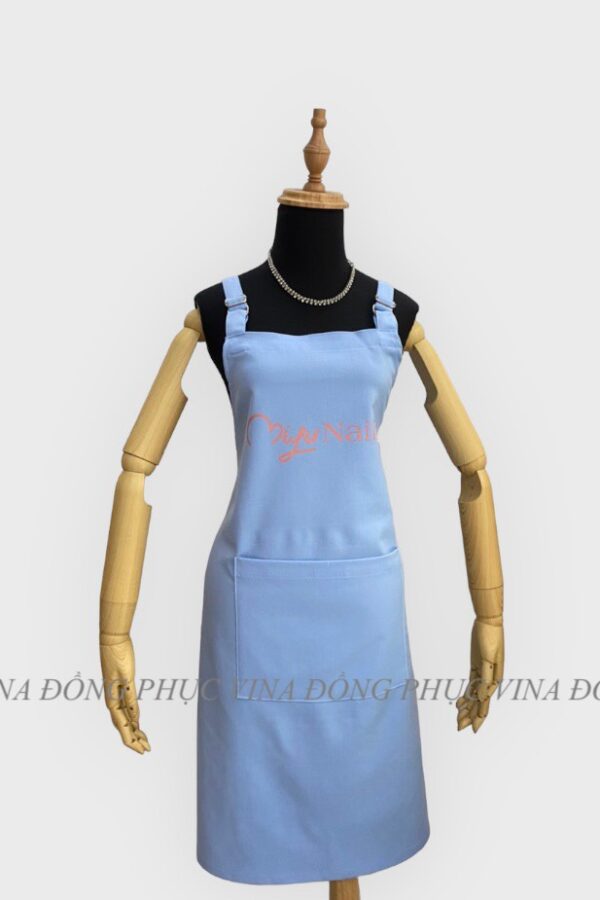 Tạp dề màu xanh da trời Milu nails