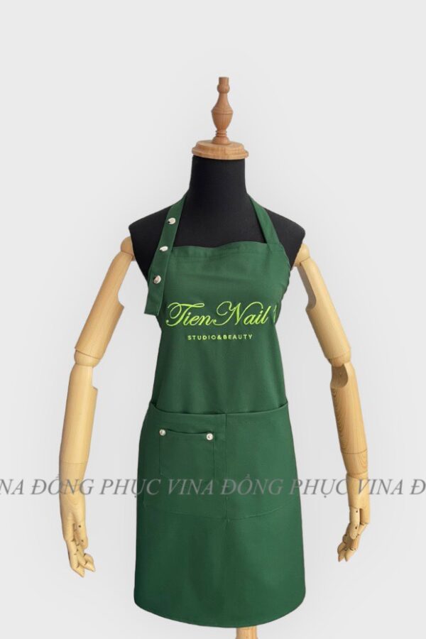 Mẫu tạp dề màu xanh lá cây làm đồng phục đẹp cao cấp 8 Tạp dề màu xanh lá cây đậm Tiên Nail