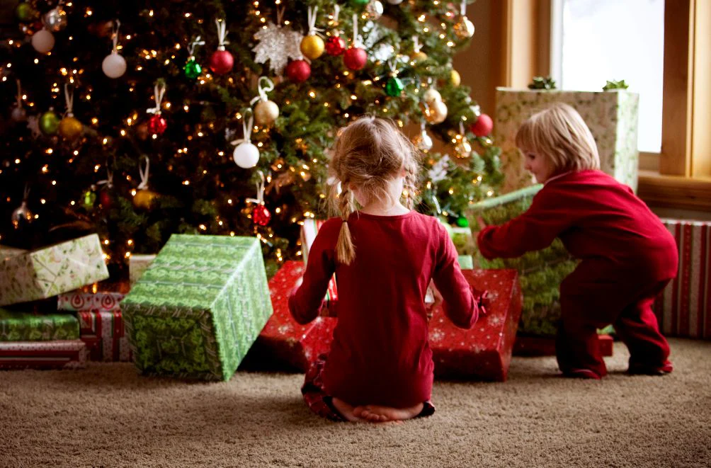 Để tạo ra 1 mùa Giáng sinh ý nghĩa và vui vẻ cho các bé