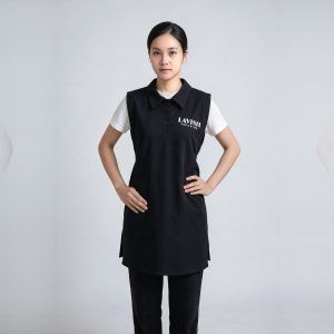 Áo tạp dề nail Lavish đen cổ polo sát nách