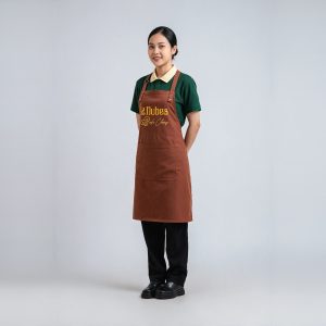 Đồng phục quán cafe La Nubes polo xanh lá tạp dề nâu